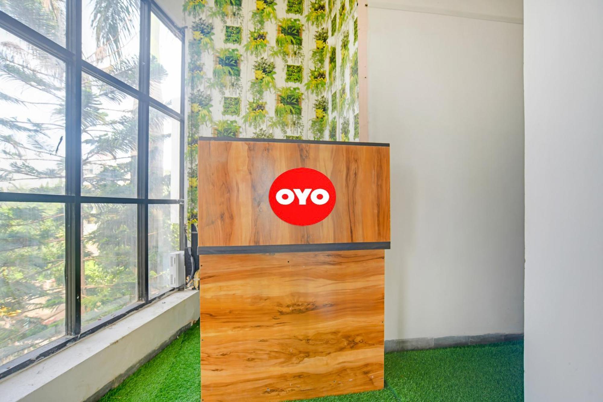 Oyo Flagship Hotel Shree United Indore Bagian luar foto