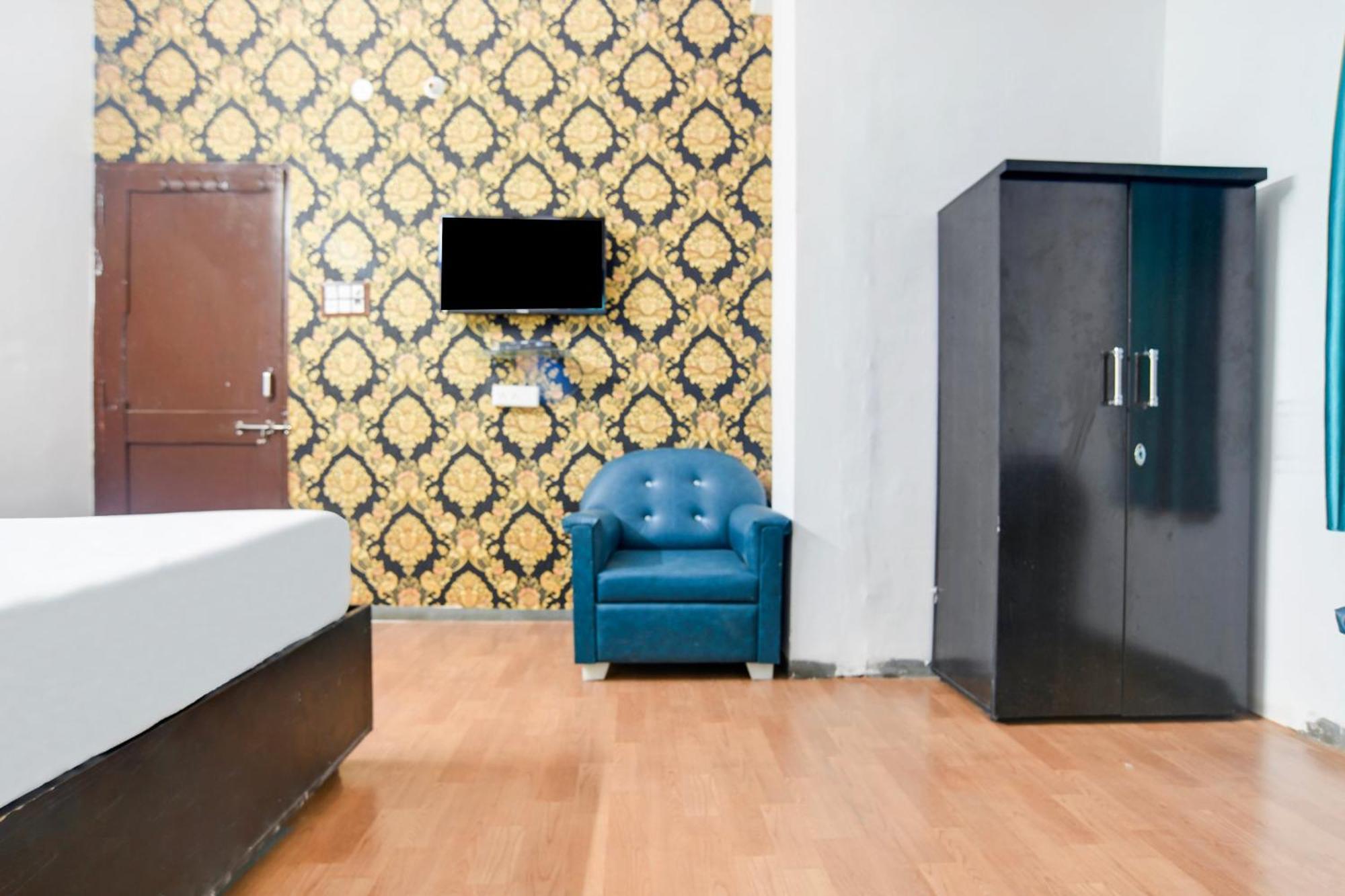 Oyo Flagship Hotel Shree United Indore Bagian luar foto