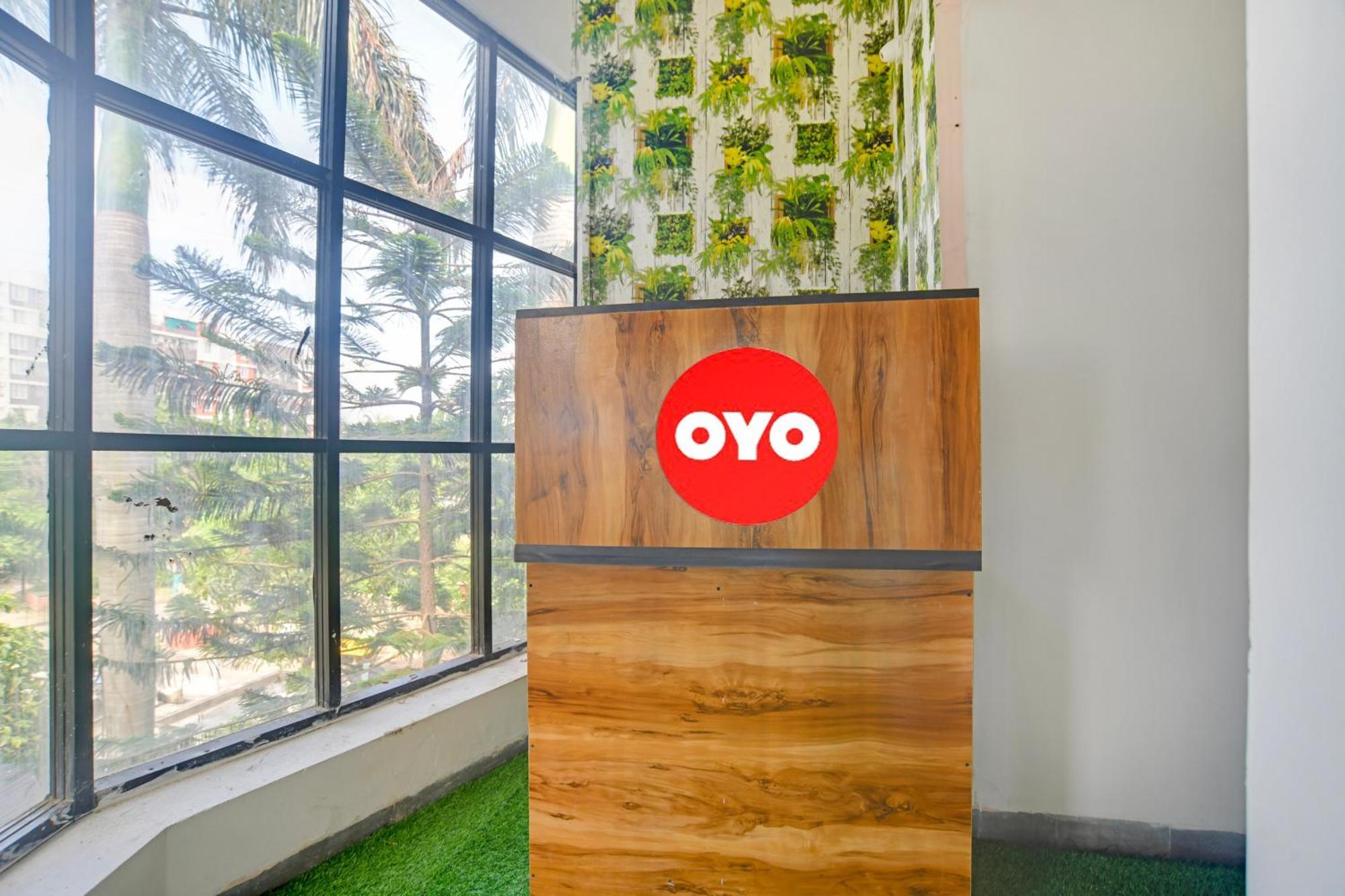 Oyo Flagship Hotel Shree United Indore Bagian luar foto