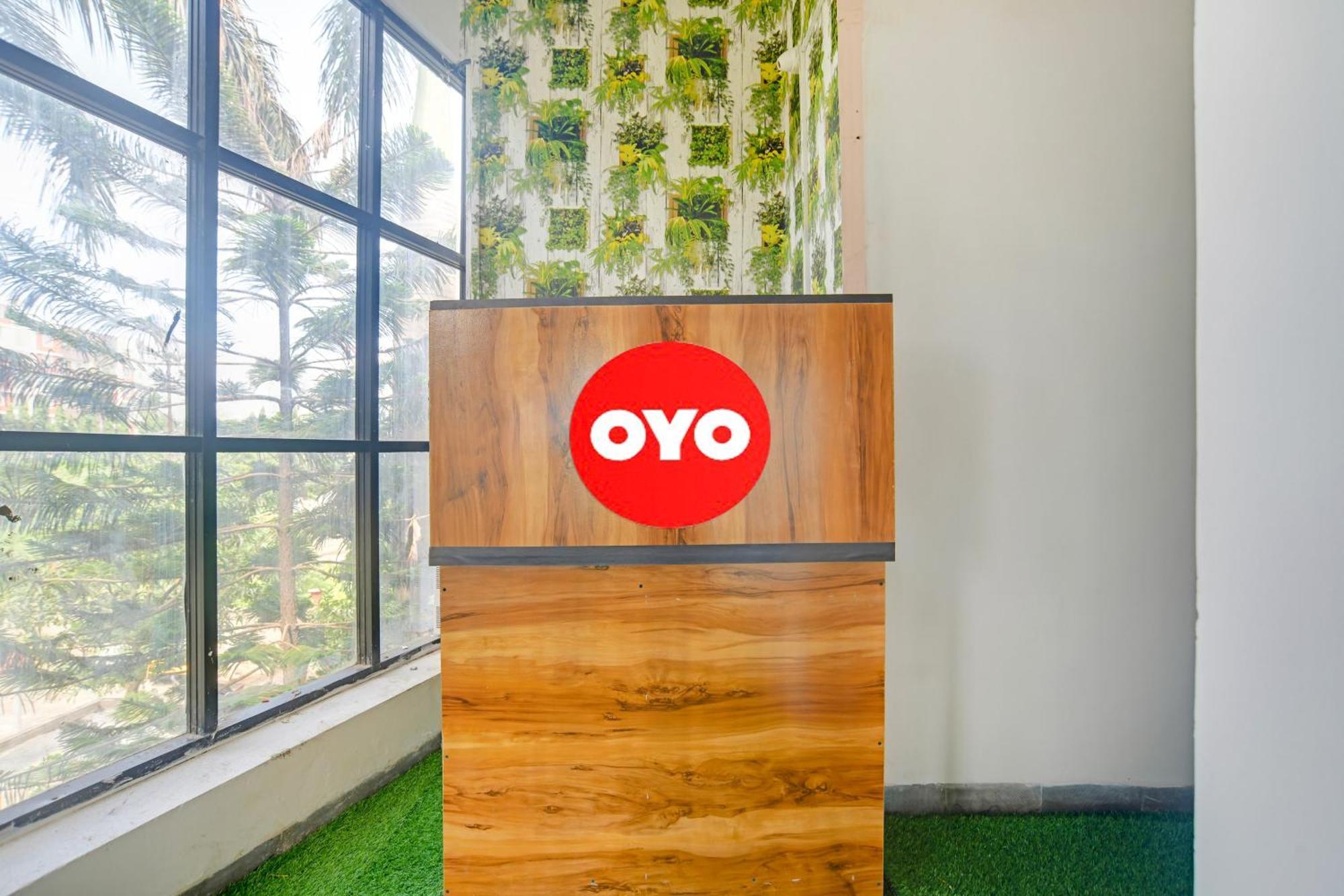 Oyo Flagship Hotel Shree United Indore Bagian luar foto
